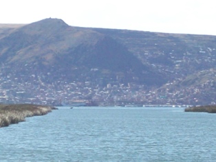 Hafeneinfahrt Puno